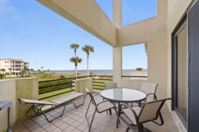Spinnakers Reach 832, Ocean View, Pool, 3 Bedroom, Sleeps 8, Two Primary's